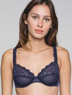 Spitze Vollschalen-BH GABY Von Maison Lejaby -MAISON LEJABY Verkäufe bh nachtblau 13833 gaby maison lejaby 1