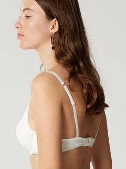 T-Shirt Schalen-BH NUAGE PUR Gemoldet Von Maison Lejaby -MAISON LEJABY Verkäufe bh wei lilie 5535m nuage pur maison lejaby 1 1