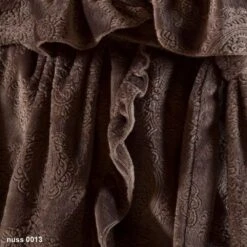 Plüsch-Hausmantel DOUCE Mittel-lang Von Marjolaine 11 Plüsch-Hausmantel DOUCE Mittel-lang Von Marjolaine -MAISON LEJABY Verkäufe fleece morgenmantel nuss douce marjolaine