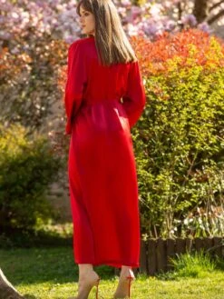 100% Seide Morgenmantel Lang LAURIAN Uni Marjolaine -MAISON LEJABY Verkäufe morgenmantel seide lang rot laurian rouge marjolaine 3 8 1 1