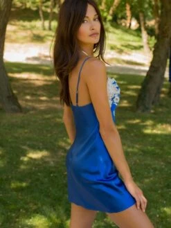 100% Seide Nachthemd MARJOLIE No. 1 Von Marjolaine -MAISON LEJABY Verkäufe nachthemd seide 3mar0101 royalblau weiss marjolaine 6 1