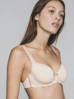 Spacer Schalen-BH GABY Von Maison Lejaby -MAISON LEJABY Verkäufe schalen bh puder 13830 gaby maison lejaby 1