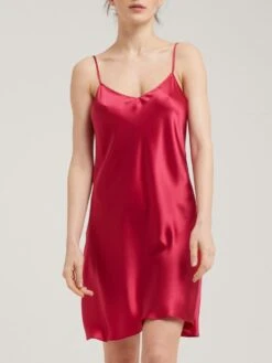 100% Seide Nachthemd CAROLINE Elegant Von Vivis 38 100% Seide Nachthemd CAROLINE Elegant Von Vivis -MAISON LEJABY Verkäufe seidennachthemd caroline v00003 himbeerrot vivis 6 1 1