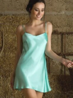 100% Seide Unterkleid SOIE ODA Satin Marjolaine -MAISON LEJABY Verkäufe unterkleid seide oda wasserblau marjolaine 2 2 3